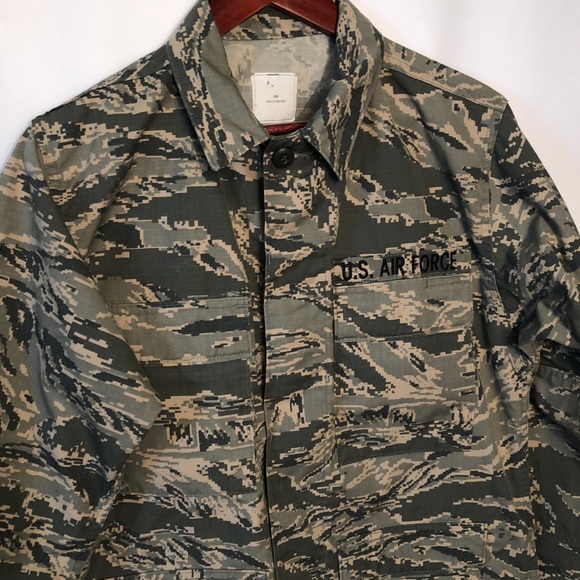 U.S Air Force Camouflage Combat Utility Shirt sz 40R - Picture 6 of 10